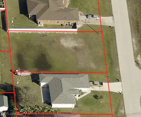 1422 NW 7th Ave, Cape Coral, FL 33993