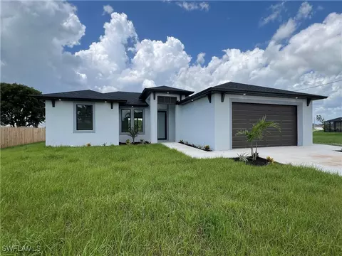1709 NW 4th Ter, Cape Coral, FL 33993