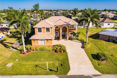 107 SW 59th St, Cape Coral, FL 33914
