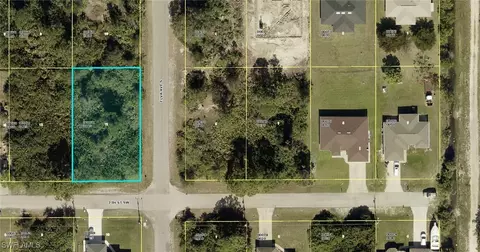 2708 7th St SW, Lehigh Acres, FL 33976