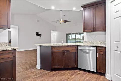 7609 2nd Pl, Labelle, FL 33935 photo 8