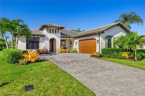 11907 White Stone Dr, Fort Myers, FL 33913