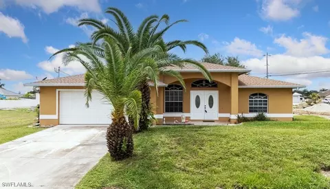 2108 NE 10th Ave, Cape Coral, FL 33909