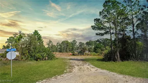 1006 Norwood Ct, Lehigh Acres, FL 33974