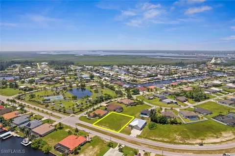 3510 Ceitus Pkwy, Cape Coral, FL 33991