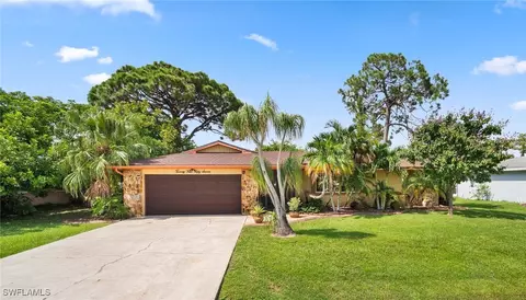 2457 Chandler Ave, Fort Myers, FL 33907