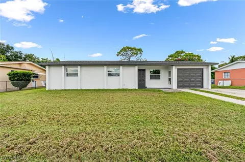 416 Morgan Cir S, Lehigh Acres, FL 33936