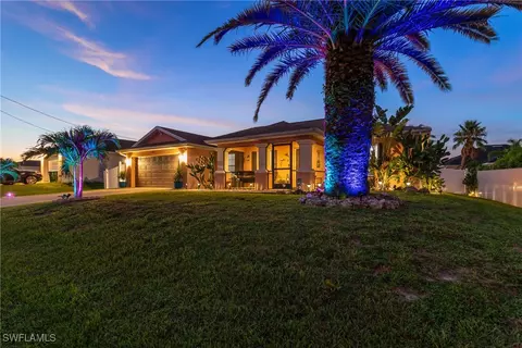 1103 NE 39th Ter, Cape Coral, FL 33909