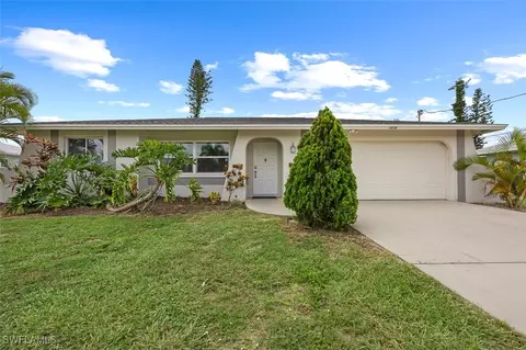 1210 SE 16th St, Cape Coral, FL 33990