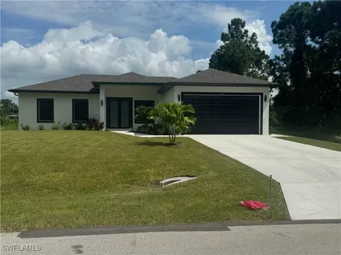 3504 2nd St W, Lehigh Acres, FL 33971