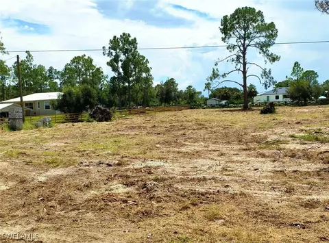 7763 19th Pl, Labelle, FL 33935 photo 8