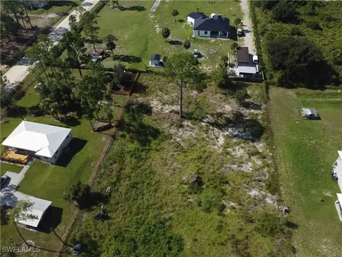 7763 19th Pl, Labelle, FL 33935 photo 10