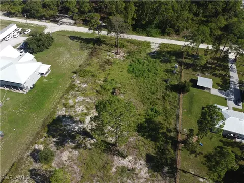 7763 19th Pl, Labelle, FL 33935 photo 12