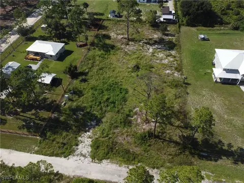 7763 19th Pl, Labelle, FL 33935 photo 11