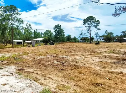 7763 19th Pl, Labelle, FL 33935 photo 9