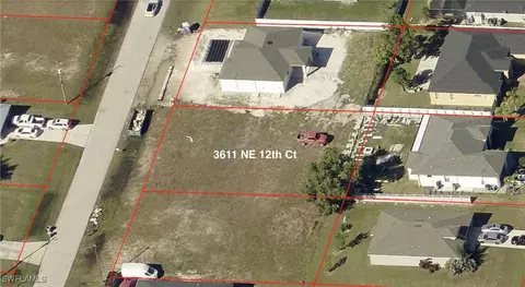 3611 NE 12th Ct, Cape Coral, FL 33909