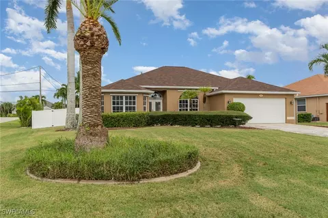 4101 SW 25th Pl, Cape Coral, FL 33914