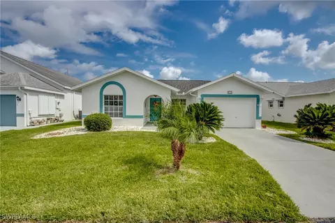 3754 Sabal Springs Blvd, North Fort Myers, FL 33917