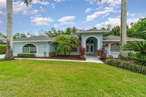 7782 Woodland Run Ct, Fort Myers, FL 33912