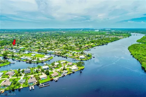 2262 Bahama Ave, Fort Myers, FL 33905