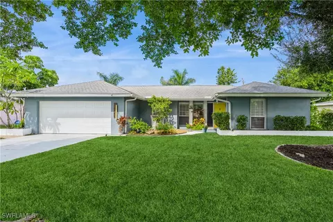 5036 Fairfield Dr, Fort Myers, FL 33919