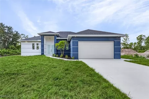 636 Raintree St E, Lehigh Acres, FL 33974