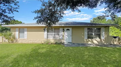 1421 Pine Ave, Lehigh Acres, FL 33972