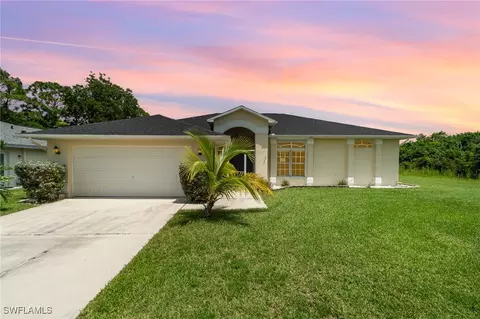 2500 8th St W, Lehigh Acres, FL 33971