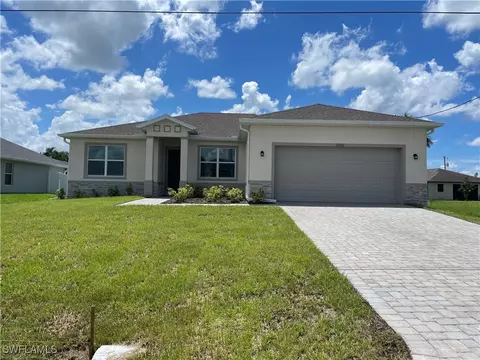 2202 SW 14th Ter, Cape Coral, FL 33991