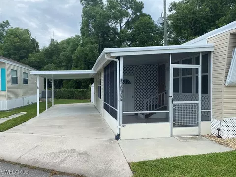 20530 River Dr, Estero, FL 33928 photo 3