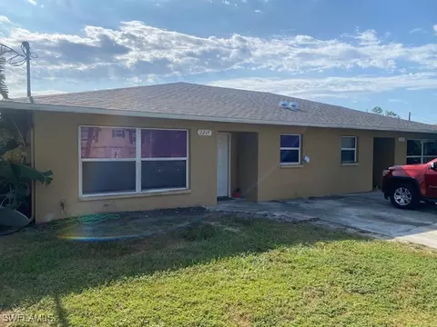 2217-2219 Leda Ave S, Lehigh Acres, FL 33973