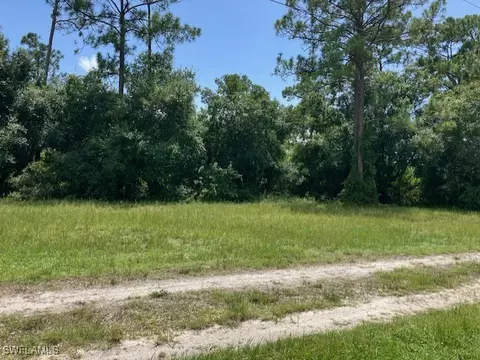 1250 Otter Ave, Clewiston, FL 33440 photo 5