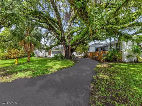 1665 Marlyn Rd, Fort Myers, FL 33901