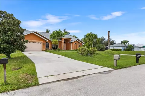 1316 SW 28th Ter, Cape Coral, FL 33914