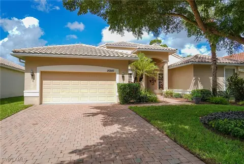 20240 Foxworth Cir, Estero, FL 33928