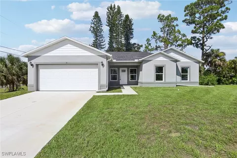514 Lincoln Ave, Lehigh Acres, FL 33972