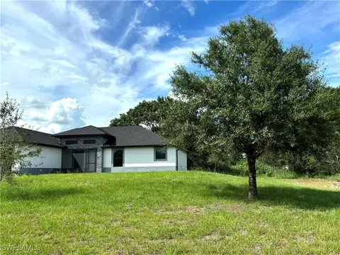 7572 9th Ter, Labelle, FL 33935 photo 2
