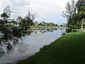 125 SE 21st St, Cape Coral, FL 33990