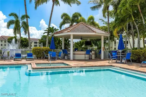 4630 Saint Croix Ln #828, Naples, FL 34109