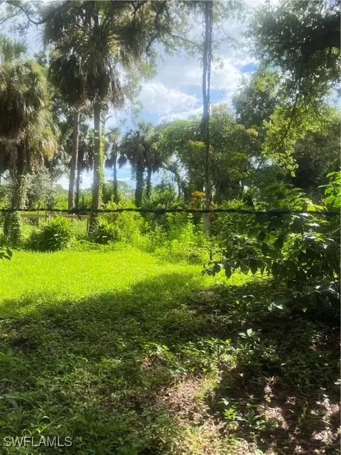 19150 Matt Rd, North Fort Myers, FL 33917