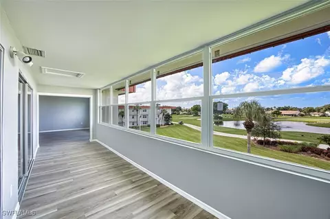 1700 Pine Valley Dr #305, Fort Myers, FL 33907