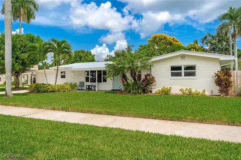 1505 Paloma Dr, Fort Myers, FL 33901