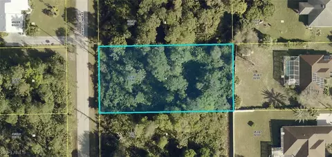 116 Hamilton Ave, Lehigh Acres, FL 33936