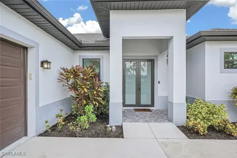 2829 18th Ave SE, Naples, FL 34117 photo 2