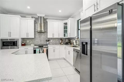 2829 18th Ave SE, Naples, FL 34117 photo 9