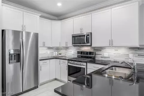 20127 Torch Key Way, Estero, FL 33928 photo 4