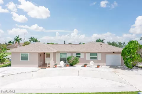 1200 Fruitland Ave, Marco Island, FL 34145