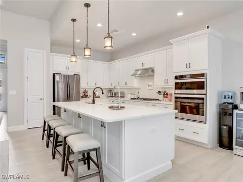 10047 Florence Cir, Naples, FL 34119 photo 9