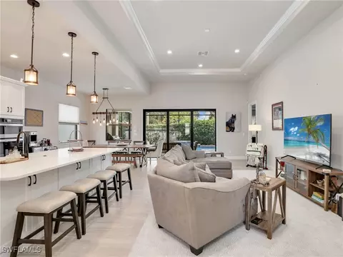 10047 Florence Cir, Naples, FL 34119 photo 8