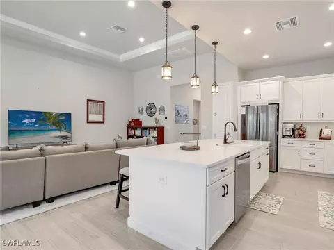 10047 Florence Cir, Naples, FL 34119 photo 12